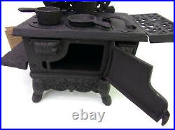 10-1/2 Old Mountain Miniature Cast Iron Wood Burning Stove with Pots & Pans NOB