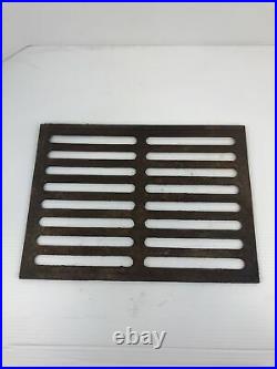 Antique Foster Stoves and Ranges Cast Iron Rectangle Grate Wood Burning Stove
