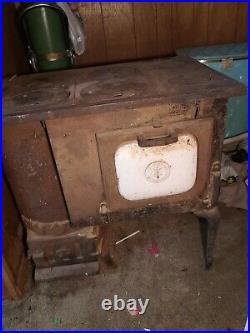 Circa 1930s wood burning stove, antique, vintage, retro, not tested
