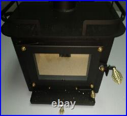Cubic Mini Wood Stove Grizzly CB-1210-BL Black/Black Open Box
