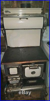 Elmira Sweet Heart Wood Burning Heat and Cook Stove Chandos Lake