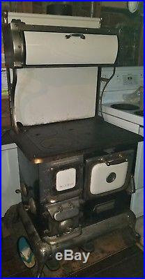 Elmira Sweet Heart Wood Burning Heat and Cook Stove Chandos Lake