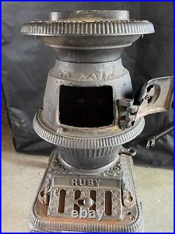 Ruby No. 4 Pot Belly Wood Burning Stove Southern Co. Operative Foundry Rome Ga