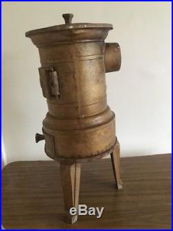 SMALL FRENCH VINTAGE CAST IRON WOOD BURNING STOVE by Eno