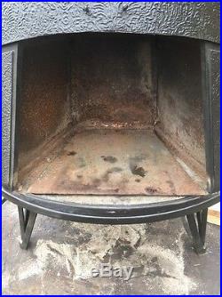 Trolla Free standing Wood buring Norwegian Cast Iron Stove Black Rear Flue Exit Trolla Free standing Wood buring Norwegian Cast Iron Stove Black Rear Flue Exit