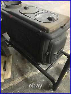 US Stove Old Mountain Log Wood Cast Iron Stove, Black NEW Less Then 900 Sqft