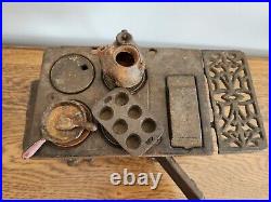 VTG CRESCENT Mini Wood Burning Stove Cast Iron Salesman Sample WithAccessories