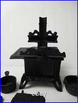 Vtg Miniature Queen Cast Iron Wood Burning Stove Tools Pots Dollhouse Furniture