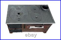 Wood stove, cooker stove, oven stove, wood burning stove, cast iron stove Wood stove, cooker stove, oven stove, wood burning stove, cast iron stove
