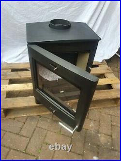 Yeoman CL5 Stove 5kW Wood burning Newithex Display